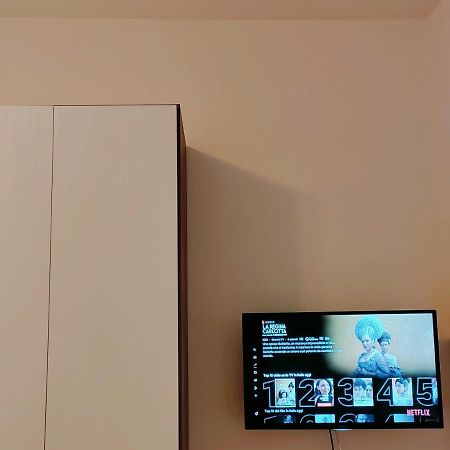 Ieo -Humanitas - Sunny House - Comodissimo Locate di Triulzi 외부 사진